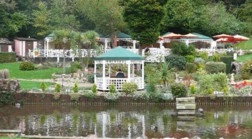 Crowndale Torquay - Exclusively For Adults Bed & Breakfast Exterior photo